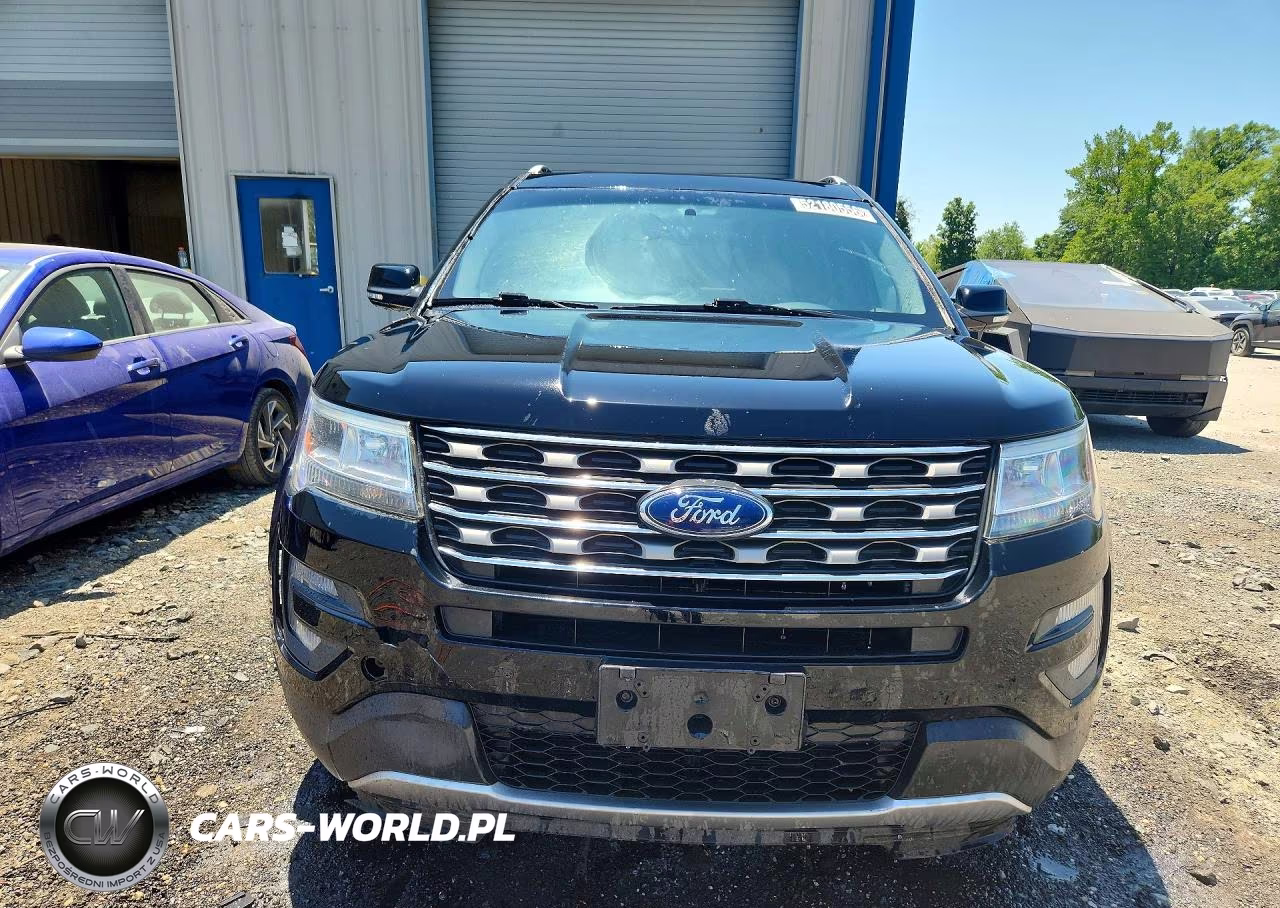 2017 Ford Explorer Xlt VIN:1FM5K8DH5HGC64439 - 5