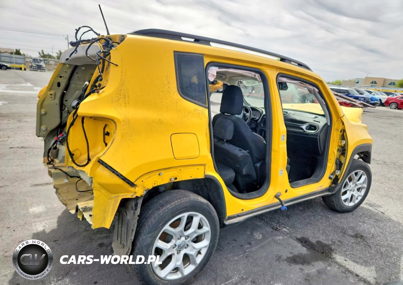 2018 Jeep Renegade Latitude Fwd VIN:ZACCJABB3JPH84216 - 3