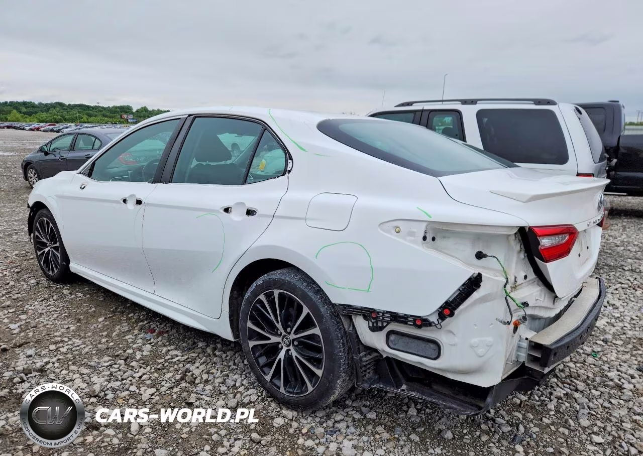 2018 Toyota Camry Se VIN:4T1B11HK0JU159477 - 2