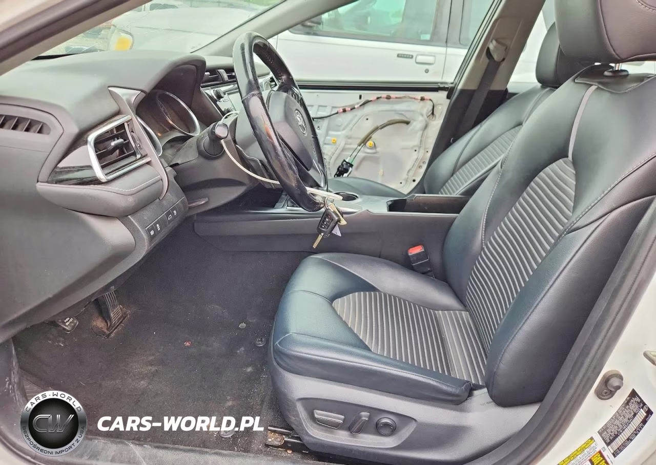 2018 Toyota Camry Se VIN:4T1B11HK0JU159477 - 7
