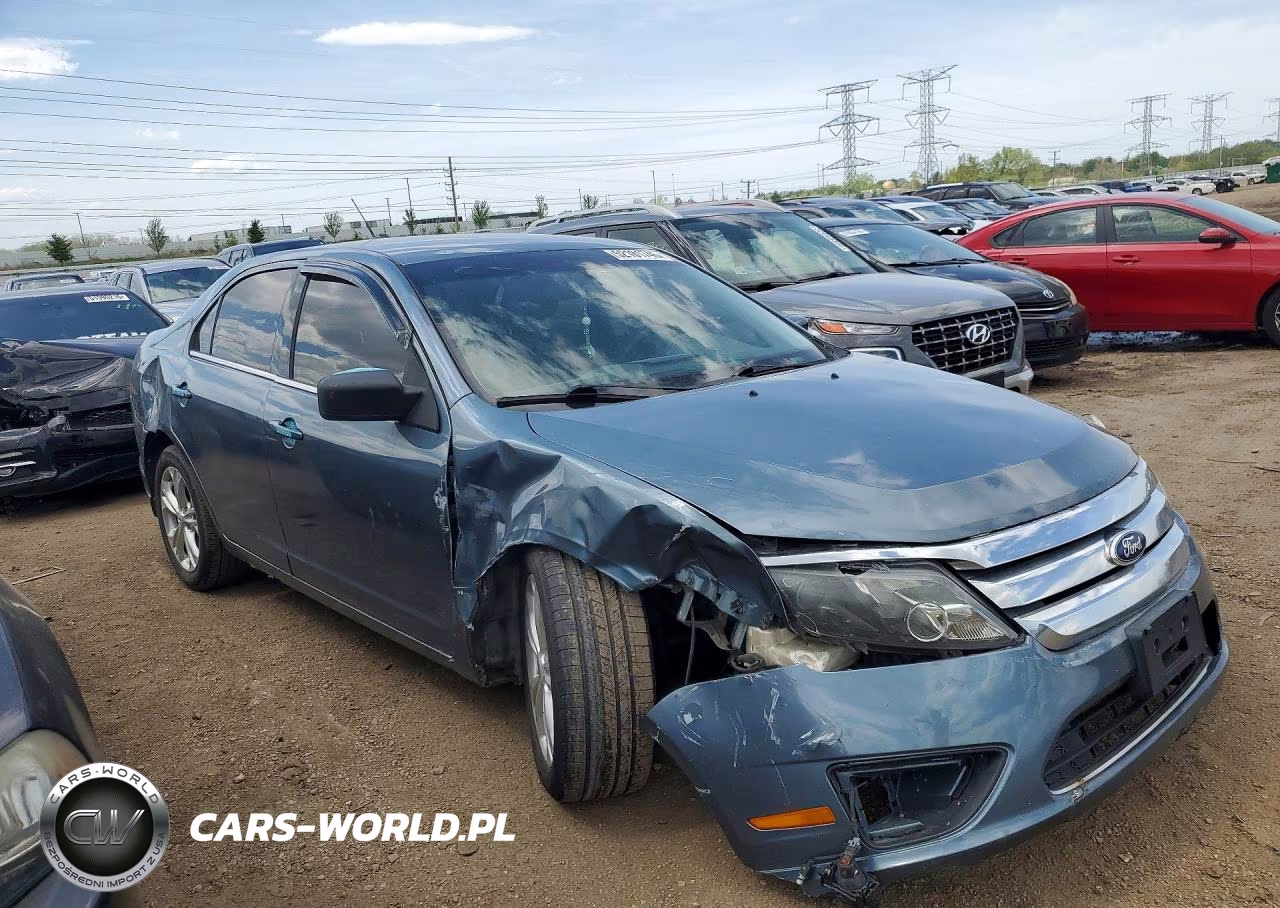 2012 Ford Fusion VIN:3FAHP0HA9CR116089 - 4