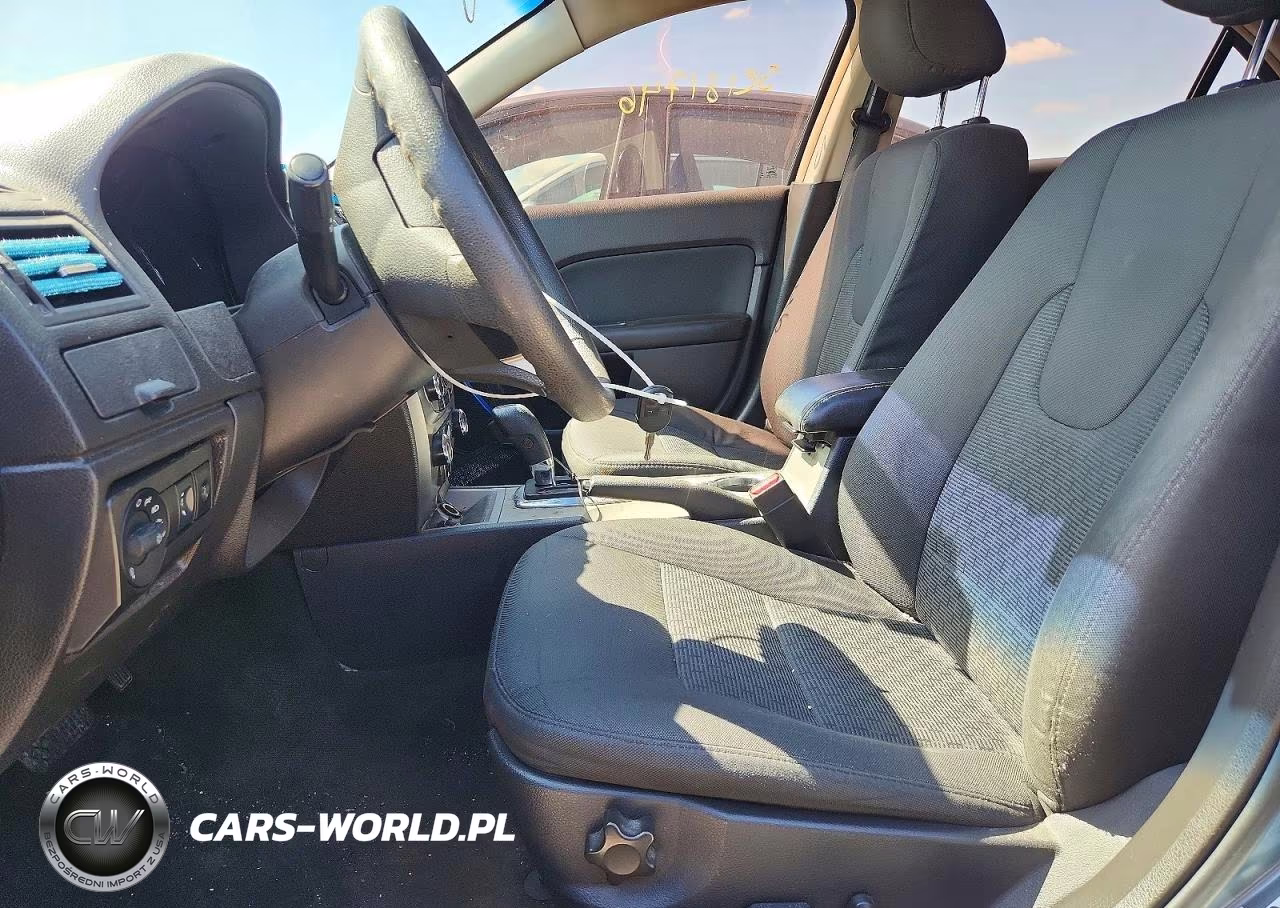 2012 Ford Fusion VIN:3FAHP0HA9CR116089 - 7
