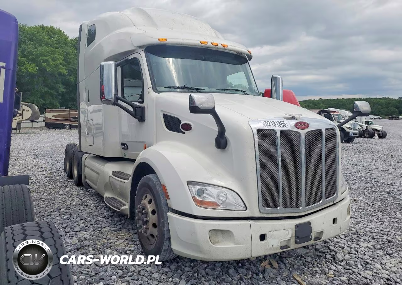 2022 Peterbilt 579 Semi Truck
