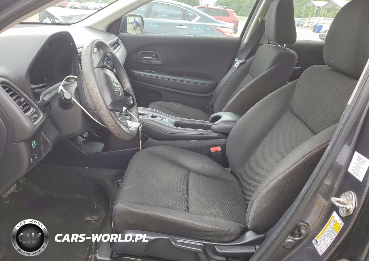 2018 Honda Hr-V Lx VIN:3CZRU6H3XJG716893 - 7