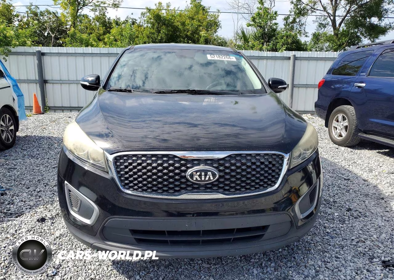 2018 Kia Sorento L VIN:5XYPG4A39JG397763 - 5