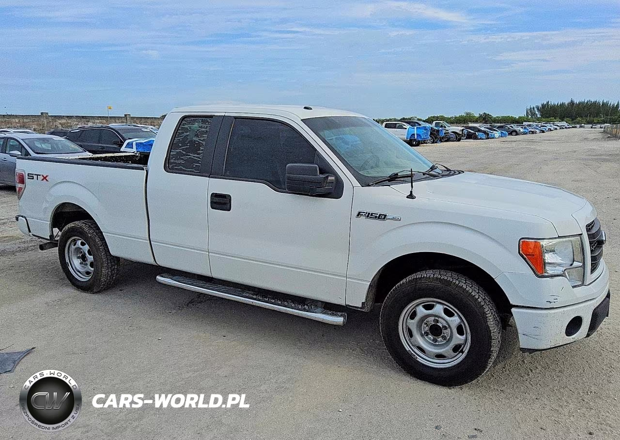 2013 Ford F150 Super Cab VIN:1FTFX1CF3DFC85355 - 4