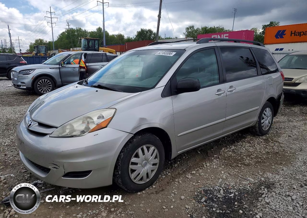 2008 Toyota Sienna Le 8-Passenger