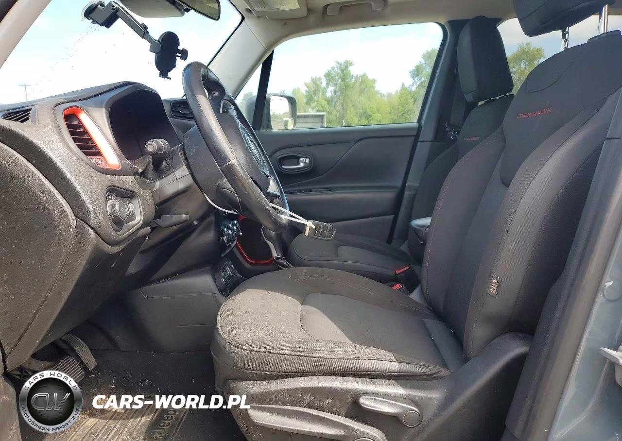 2017 Jeep Renegade Trailhawk VIN:ZACCJBCB1HPF12519 - 7