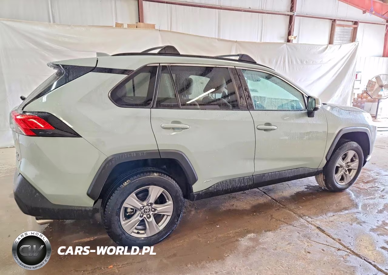 2023 Toyota Rav4 Hybrid Xle VIN:4T3RWRFVXPU087084 - 3