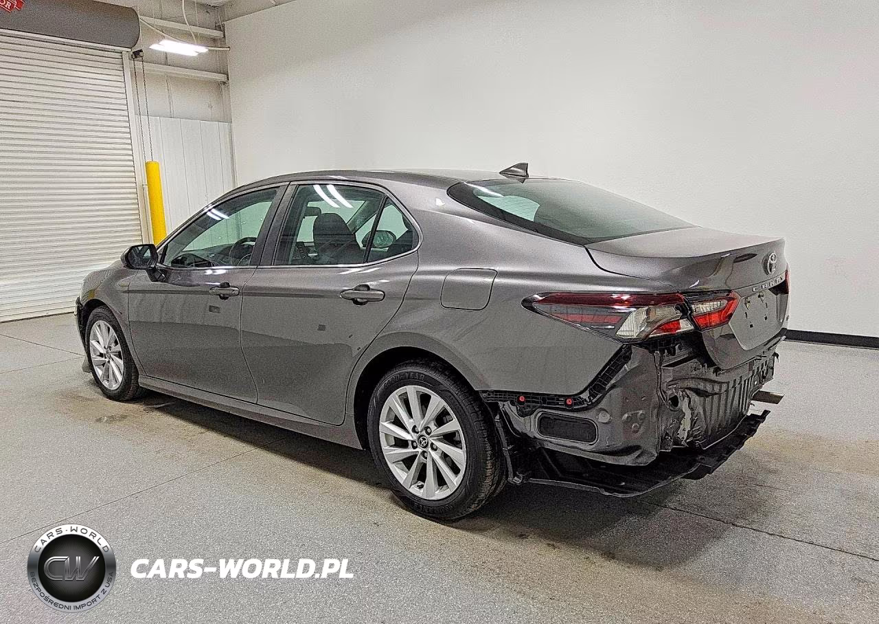 2021 Toyota Camry Le VIN:4T1C11AK3MU602725 - 2