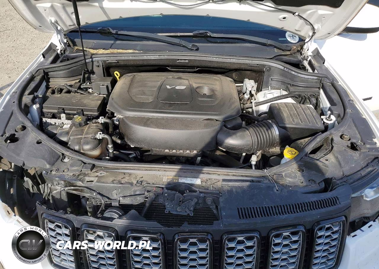 2018 Jeep Grand Cherokee Laredo VIN:1C4RJFAG1JC357853 - 12