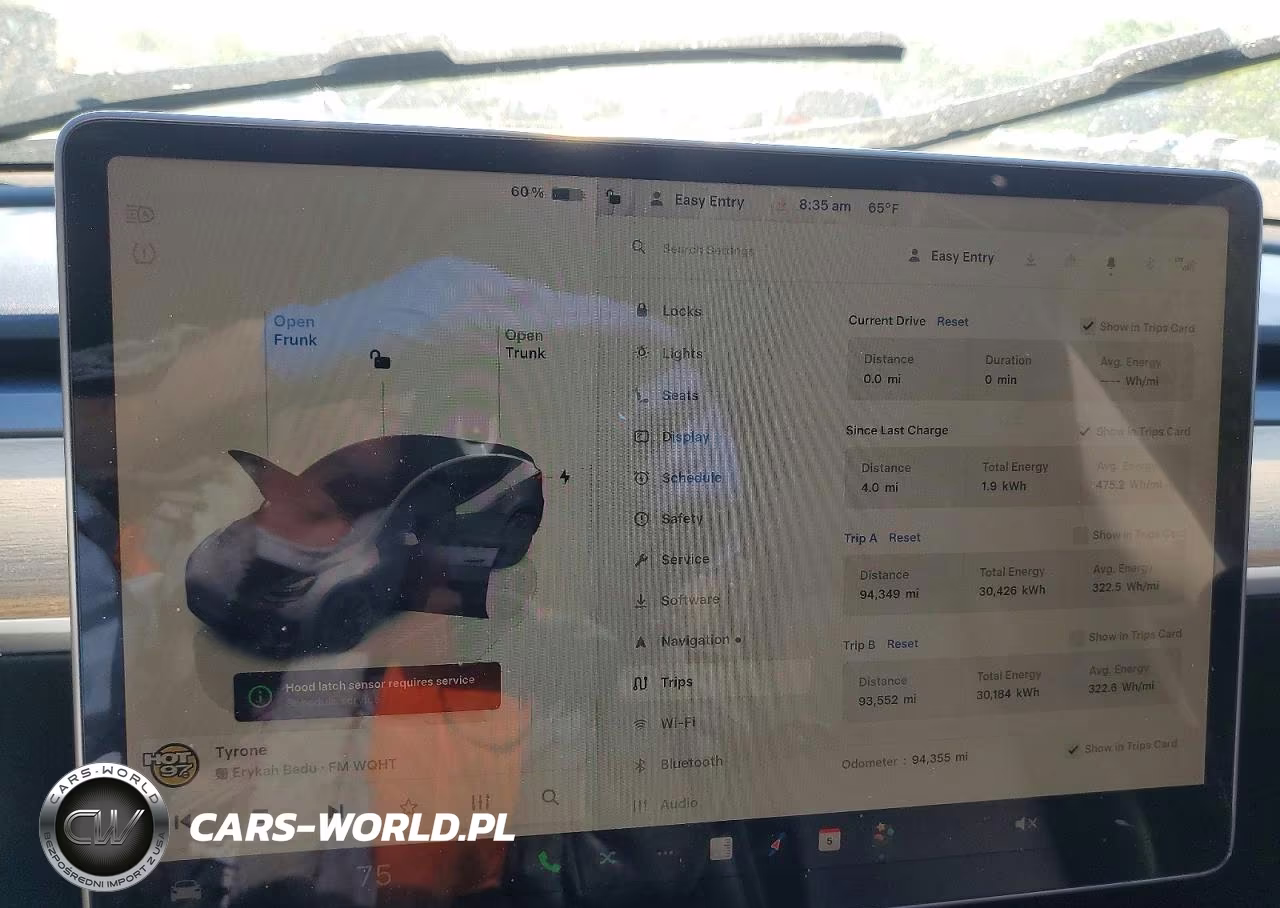 2022 Tesla Model Y VIN:7SAYGDEE3NA013523 - 9