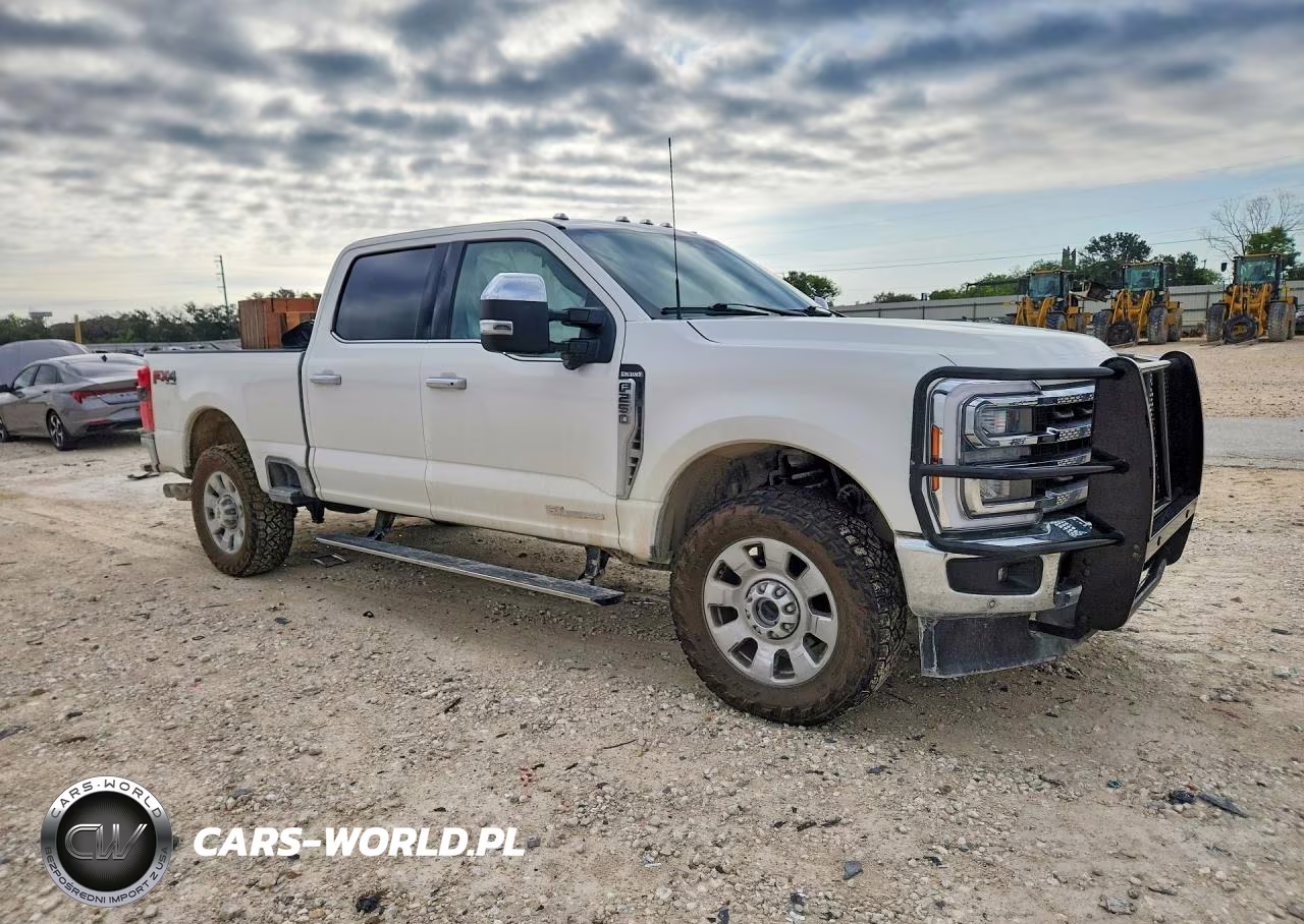 2024 Ford F250 Super Duty VIN:1FT8W2BM2RED84215 - 4