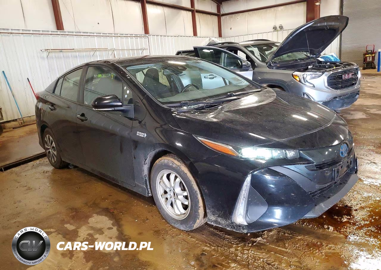 2021 Toyota Prius Prime Le VIN:JTDKAMFP0M3189965 - 4