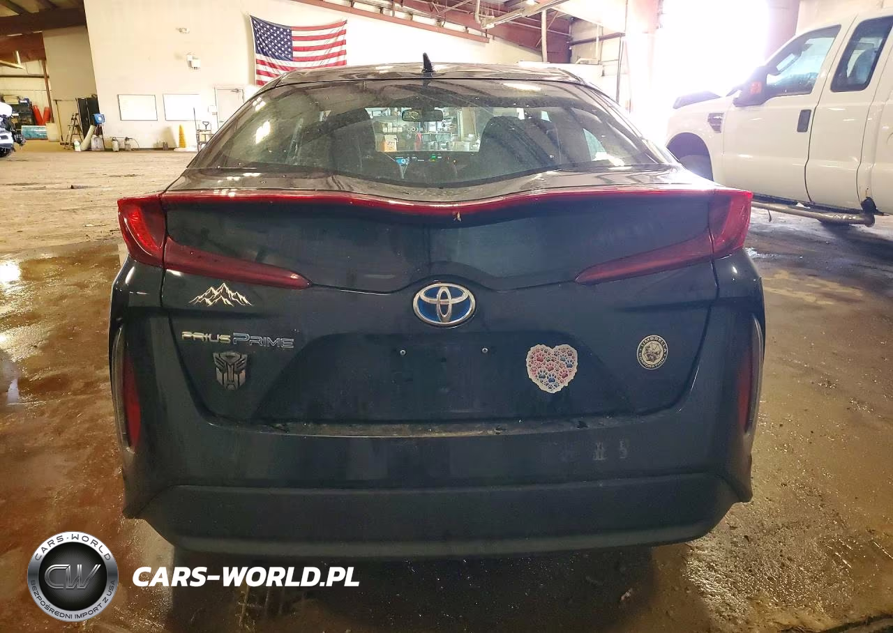 2021 Toyota Prius Prime Le VIN:JTDKAMFP0M3189965 - 6