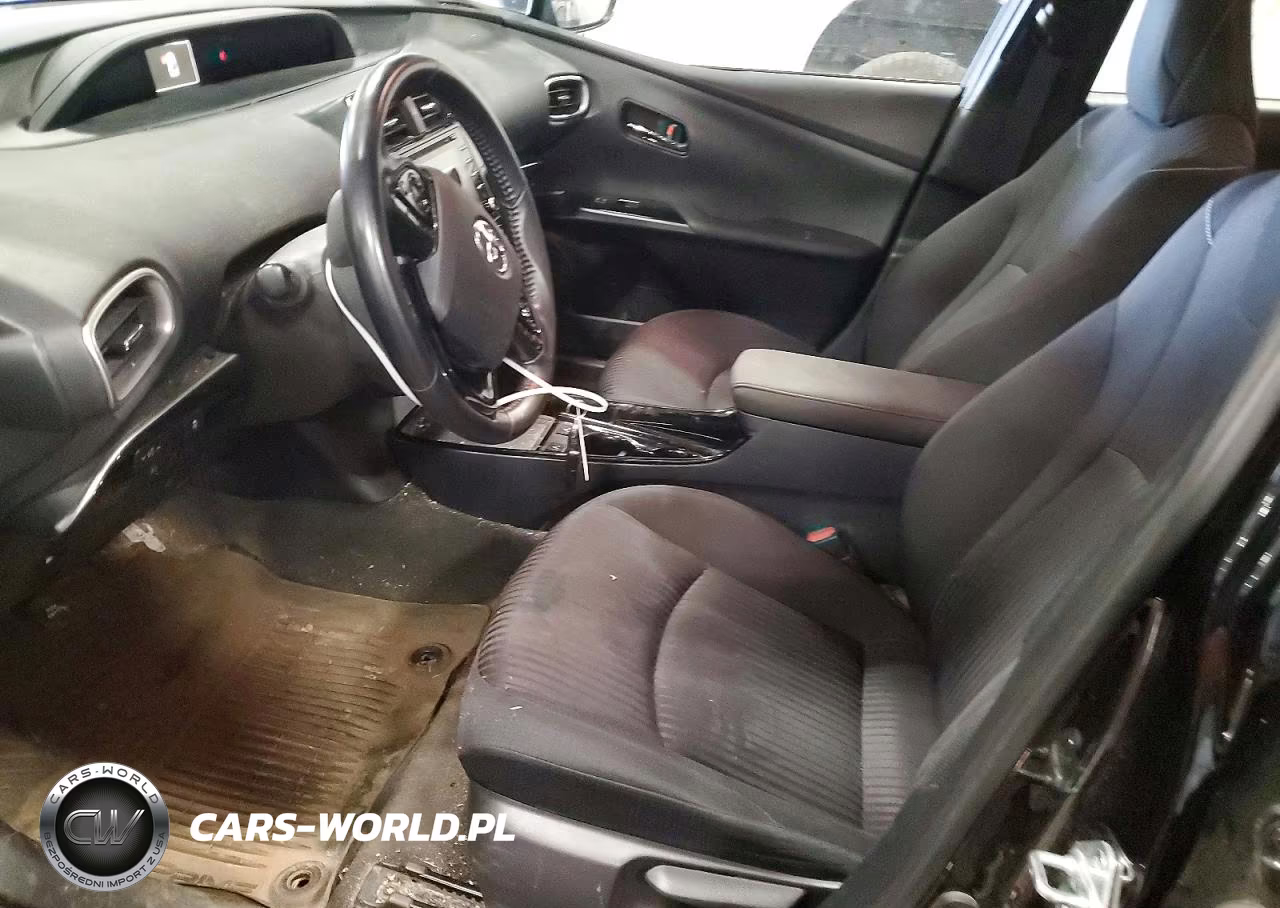 2021 Toyota Prius Prime Le VIN:JTDKAMFP0M3189965 - 7