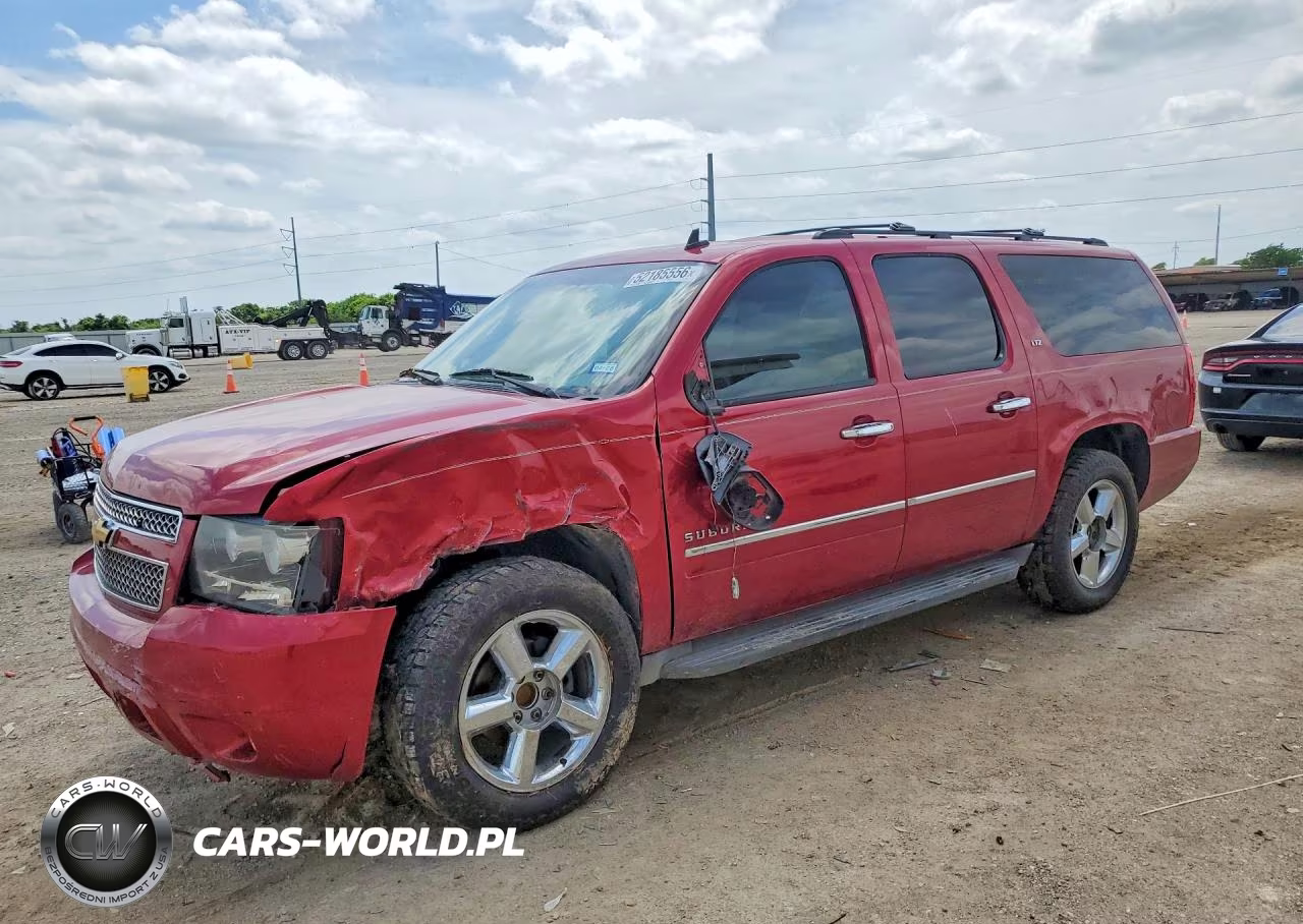 2013 Chevrolet Suburban C1500 Ltz