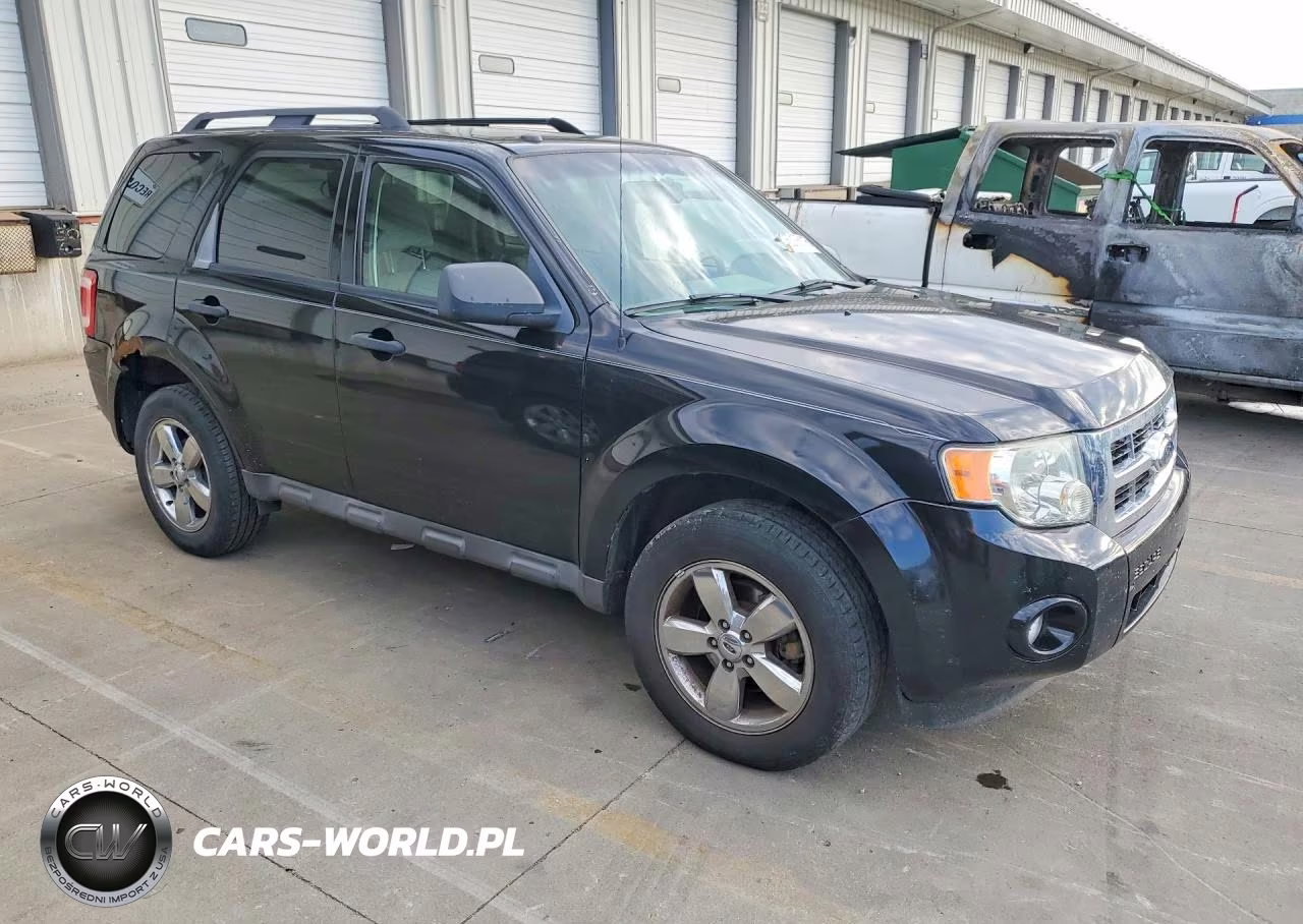 2009 Ford Escape Xlt VIN:1FMCU03759KA45121 - 4