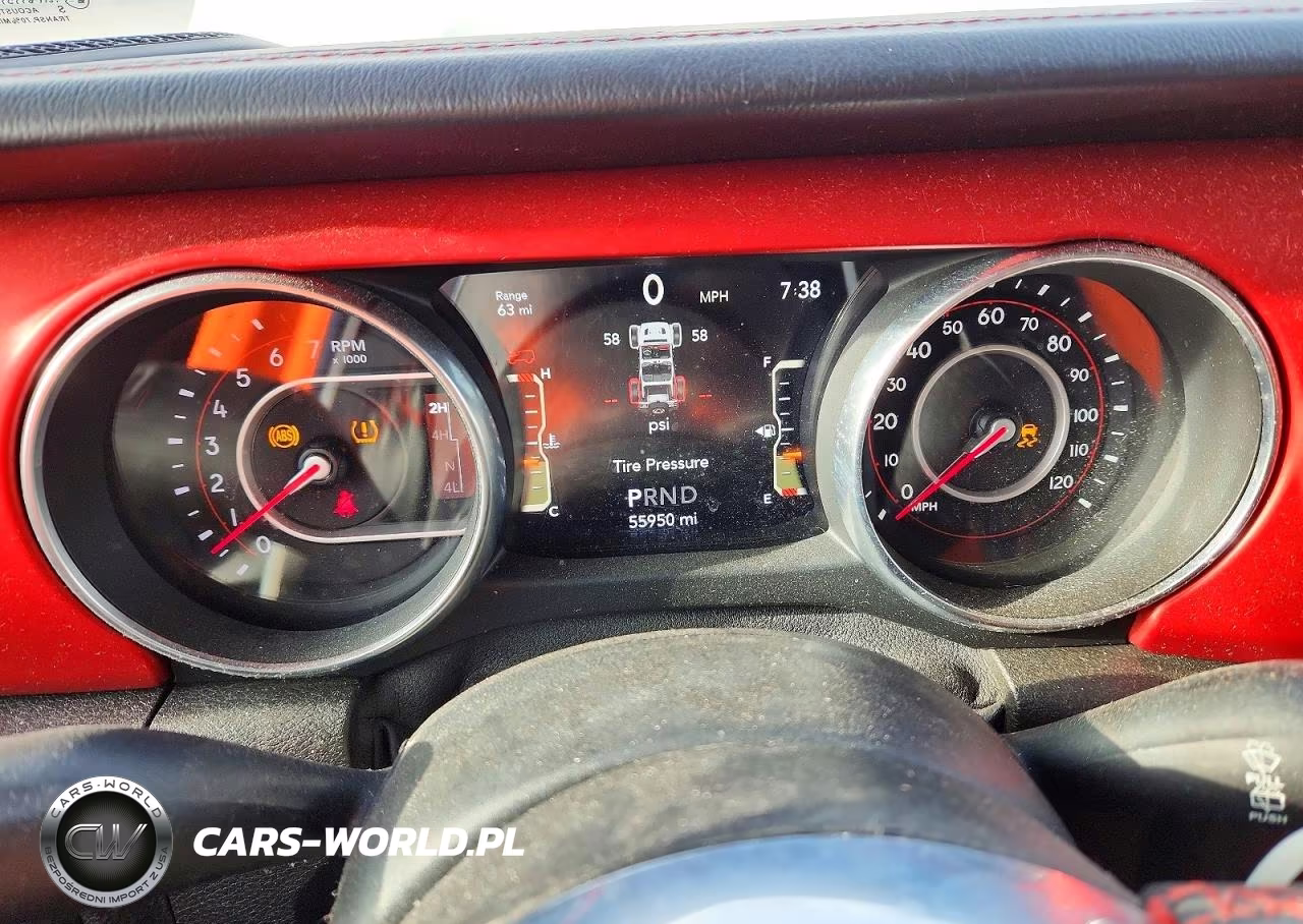 2018 Jeep Wrangler Unlimited Rubicon VIN:1C4HJXFG9JW312765 - 9