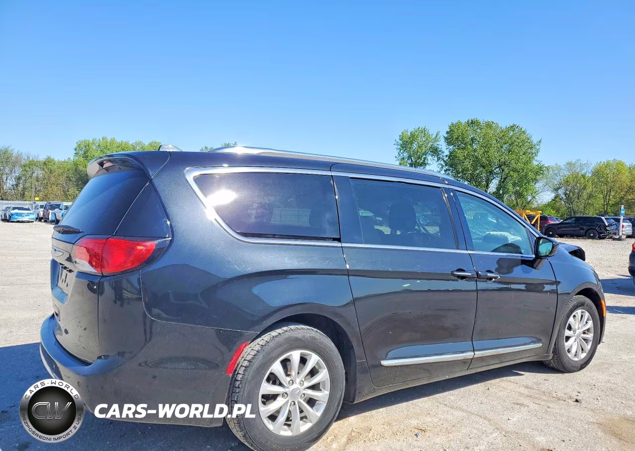2018 CHRYSLER PACIFICA TOURING L VIN:2C4RC1BG6JR253880 - 3