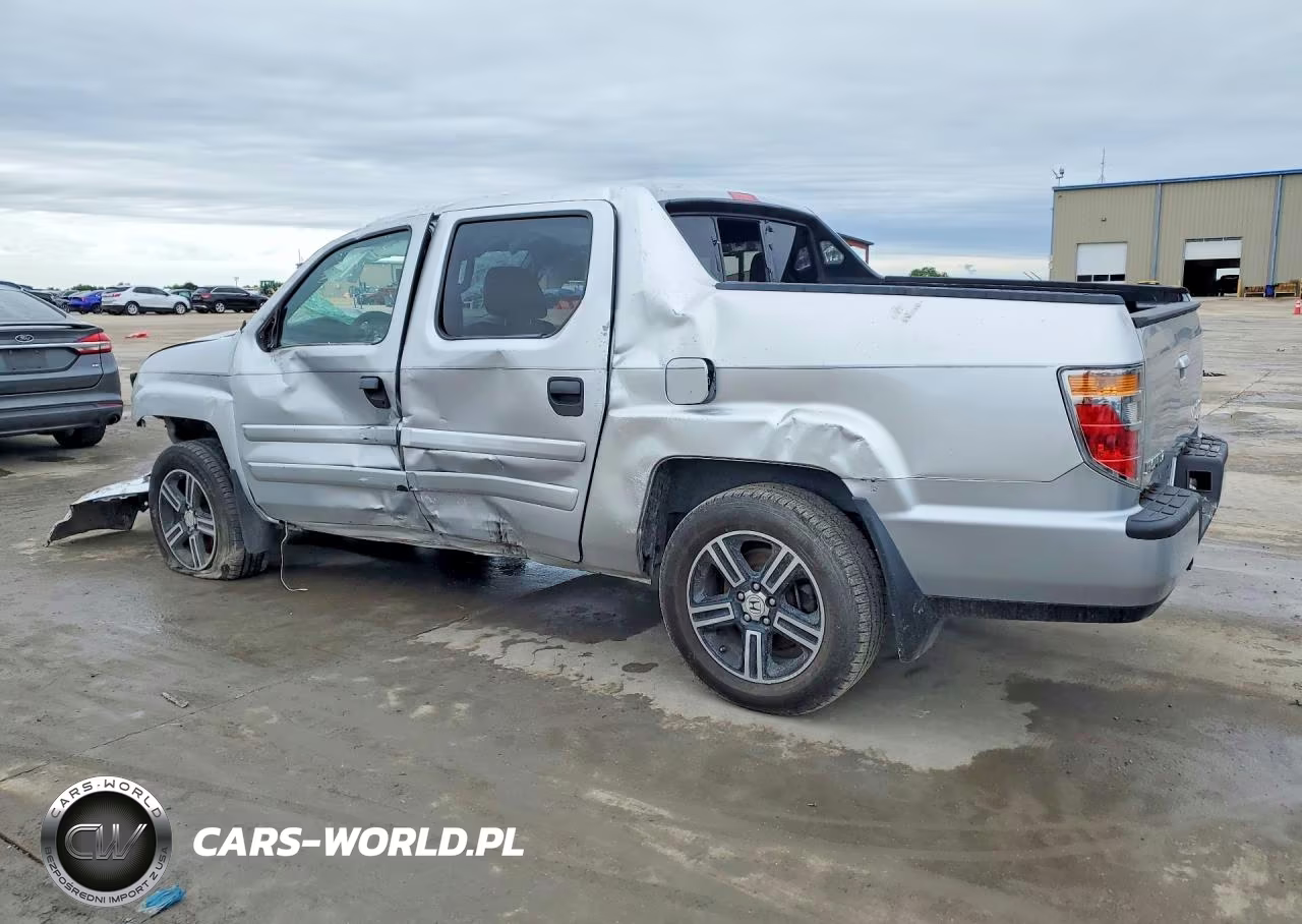 2014 Honda Ridgeline Sport VIN:5FPYK1F79EB002496 - 2