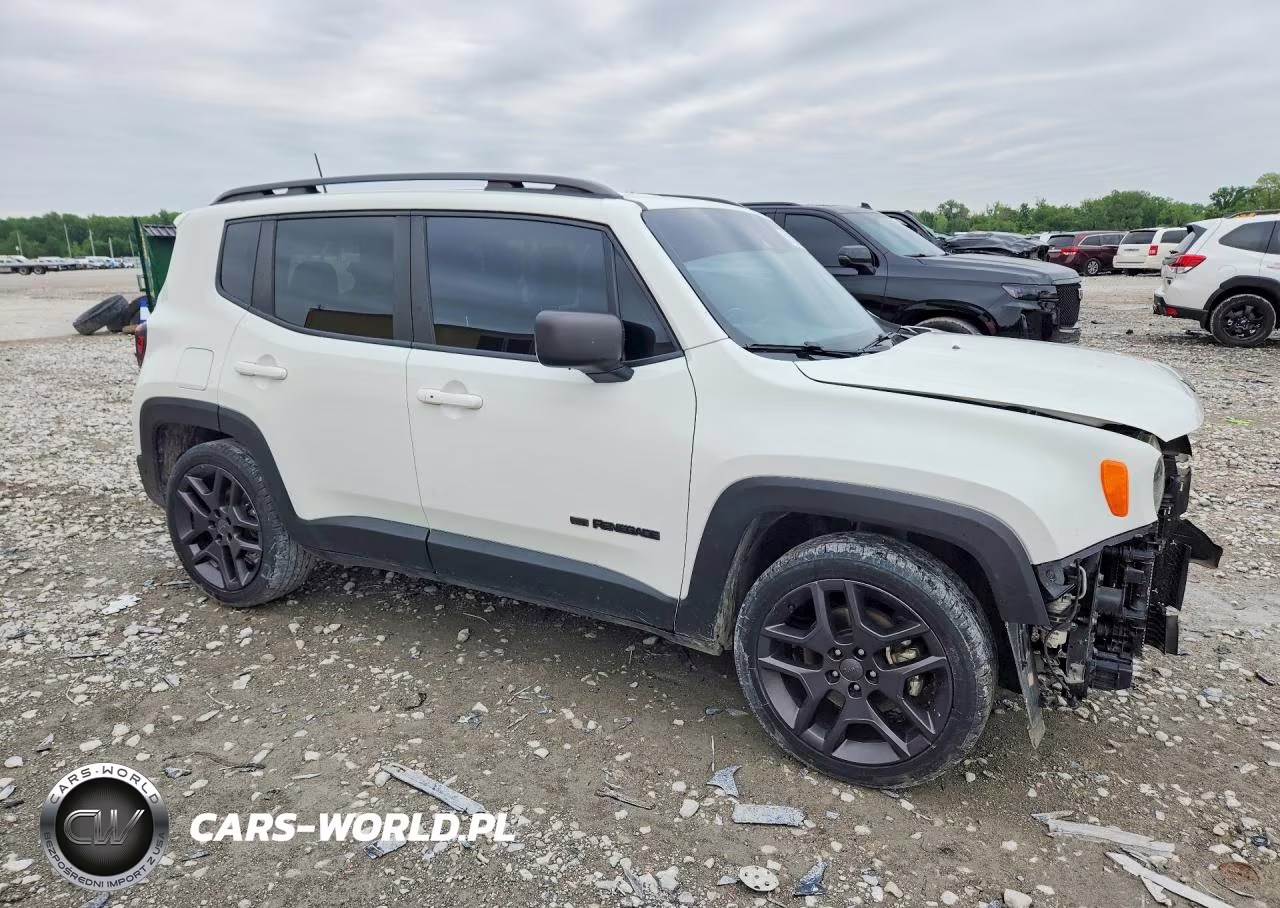 2021 Jeep Renegade Latitude VIN:ZACNJCB15MPN29645 - 4