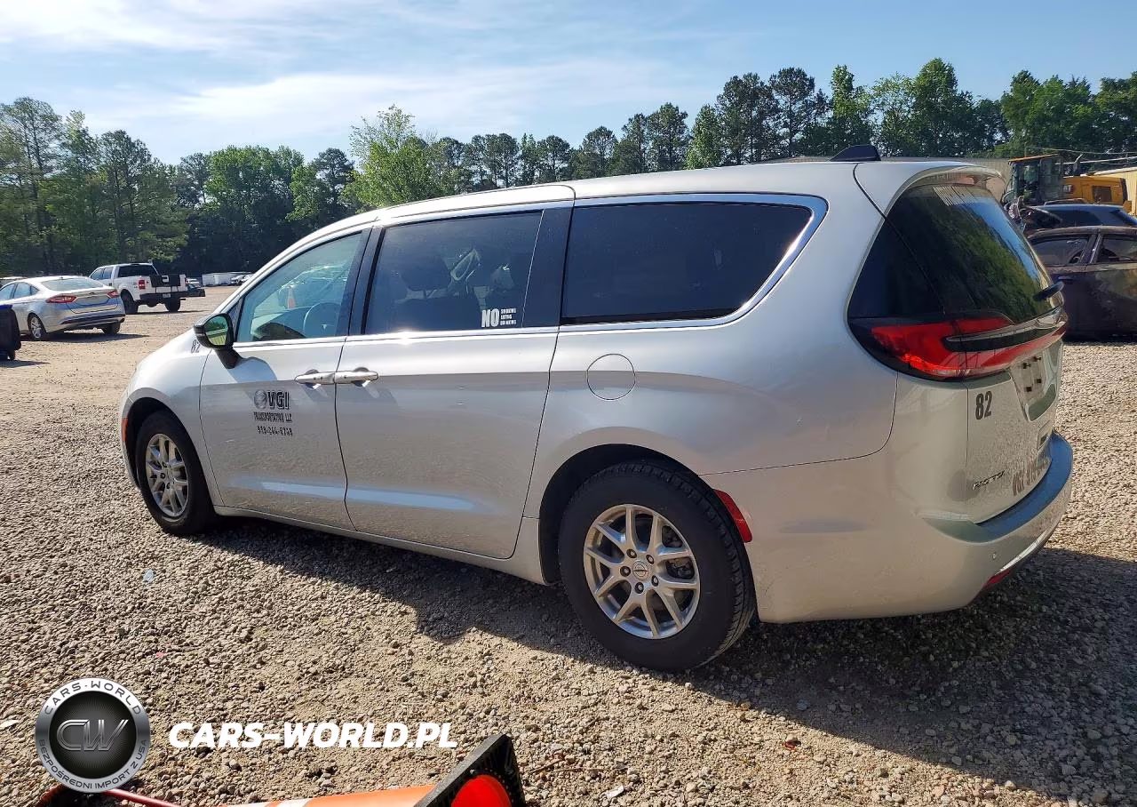 2024 Chrysler Pacifica Touring L VIN:2C4RC1BG8RR147975 - 2