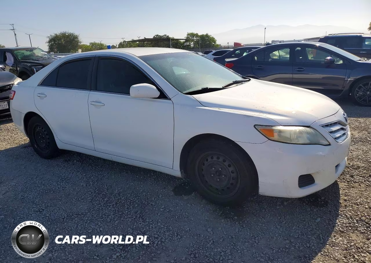 2011 Toyota Camry Le VIN:4T4BF3EK2BR186348 - 4