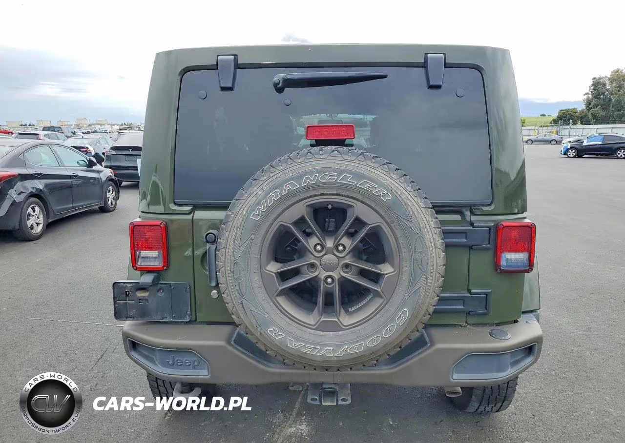 2016 Jeep Wrangler Unlimited Sahara VIN:1C4BJWEG8GL256393 - 6