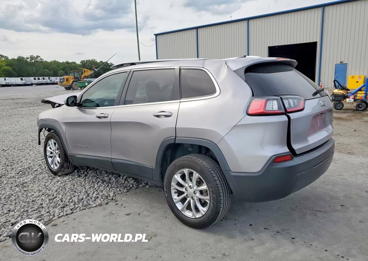 2019 Jeep Cherokee Latitude VIN:1C4PJLCB0KD242664 - 2
