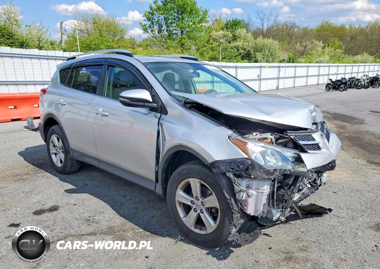 2013 Toyota Rav4 Xle VIN:JTMRFREV3D5000498 - 4