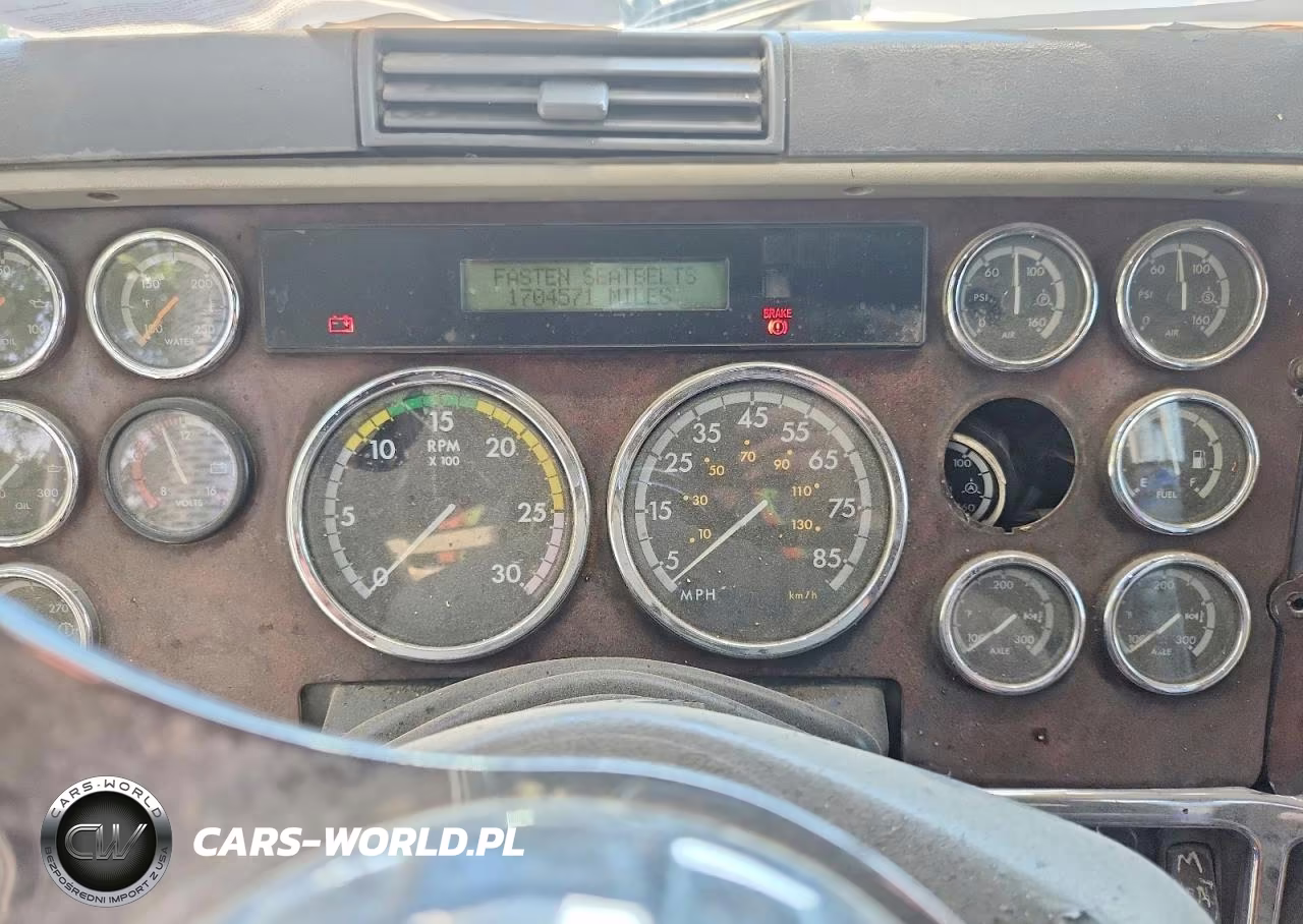 2006 Freightliner Coronado Cc132 Semi Truck VIN:1FUJCRCK66PV83132 - 8