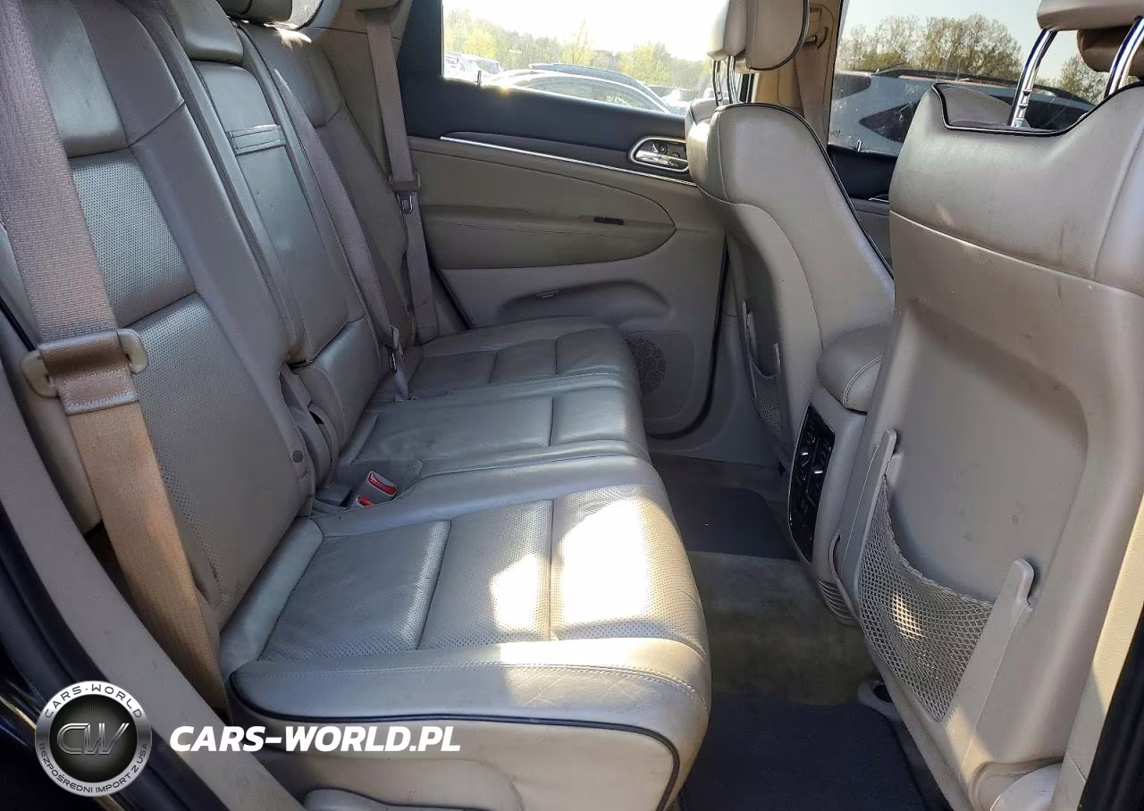 2015 Jeep Grand Cherokee Overland VIN:1C4RJECT9FC793345 - 11