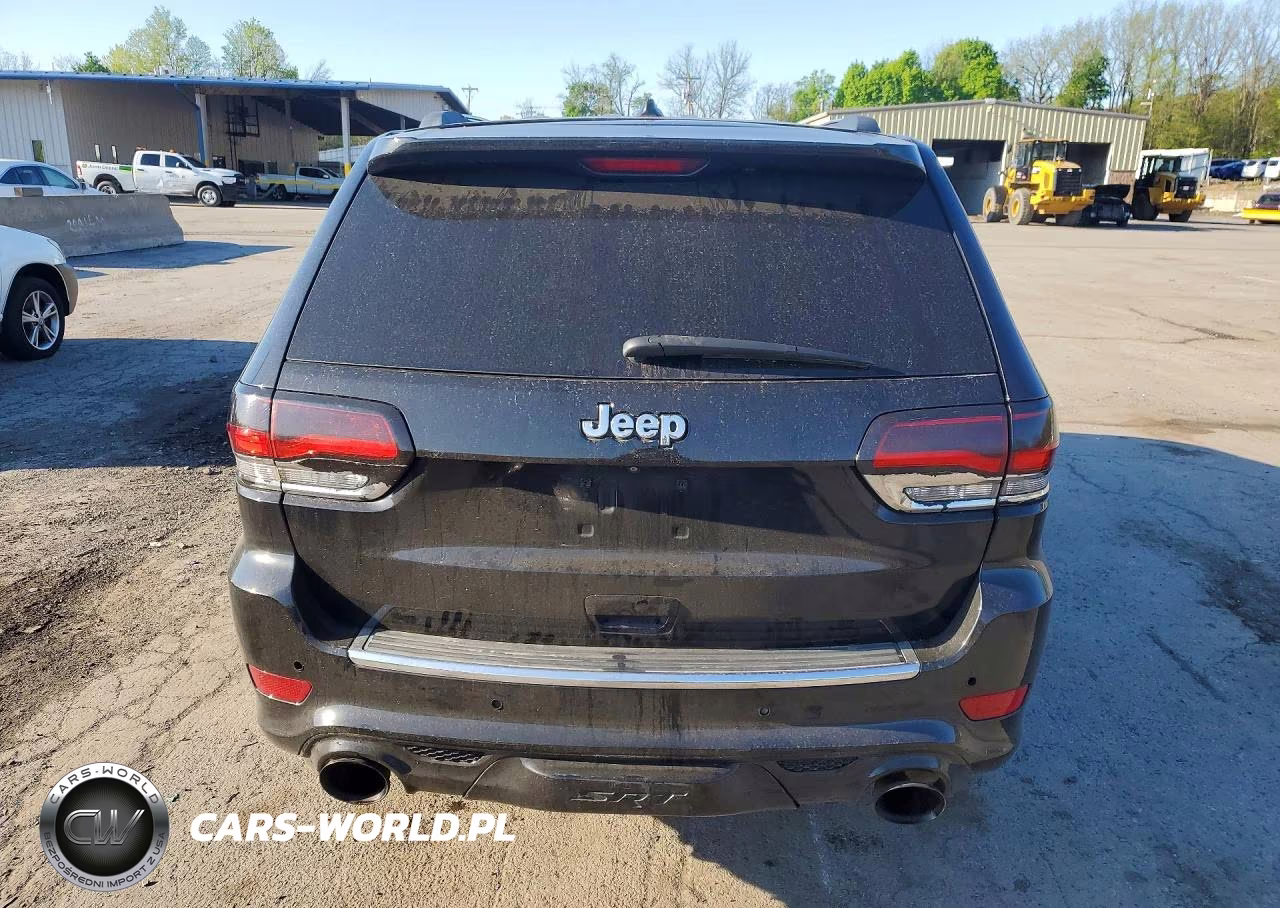 2015 Jeep Grand Cherokee Overland VIN:1C4RJECT9FC793345 - 6