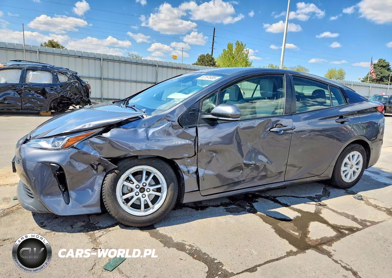 2022 Toyota Prius Le – zdjęcie 1 z 13