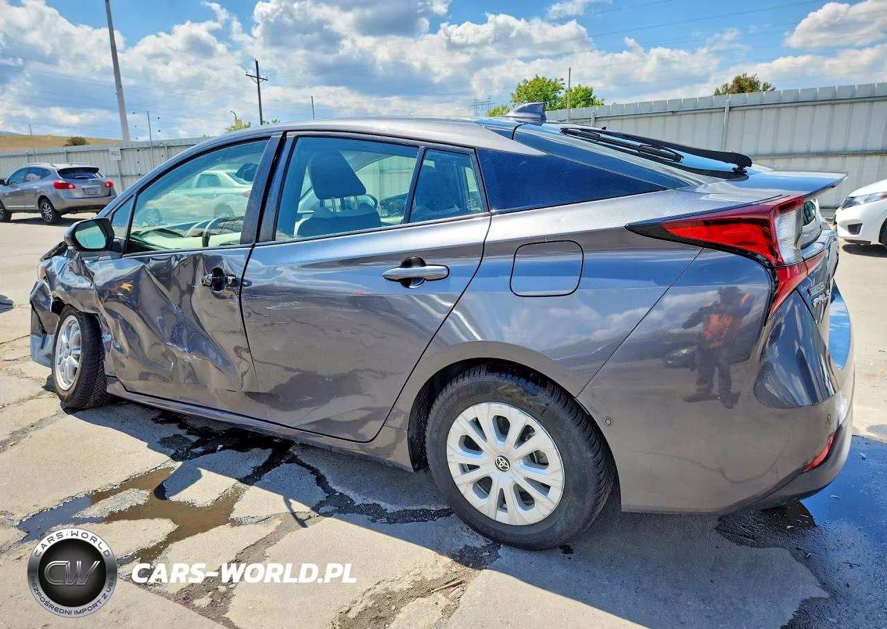 2022 Toyota Prius Le VIN:JTDKAMFU9N3173321 - 2