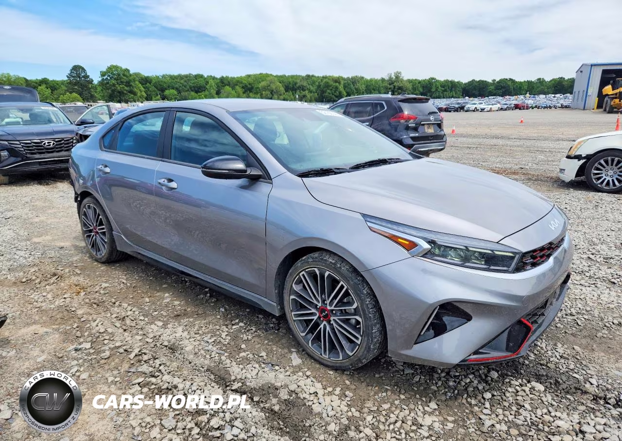 2023 Kia Forte Gt VIN:3KPF44AC6PE528738 - 4