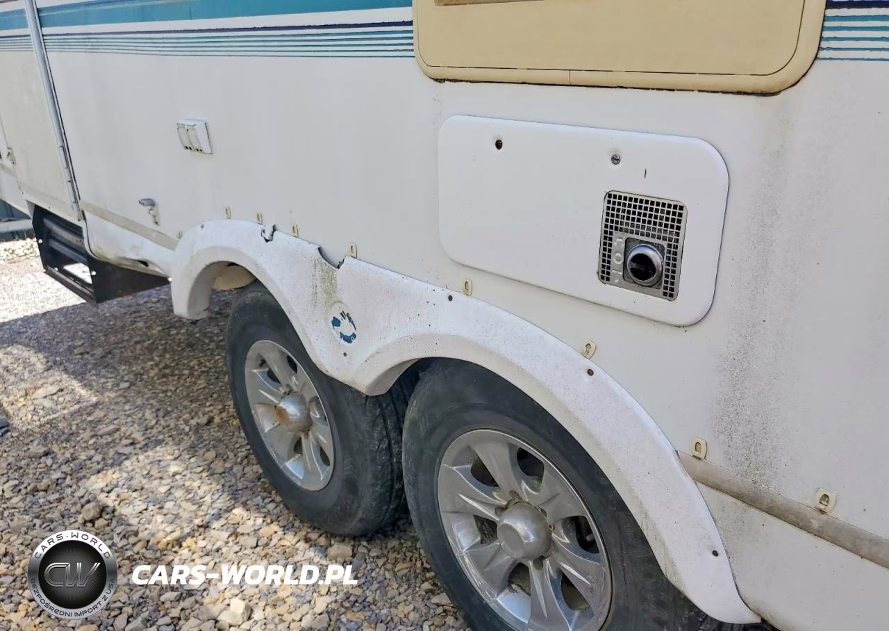1997 Jayco Trvl Trl VIN:1UJBJ02R2V1SD0055 - 9