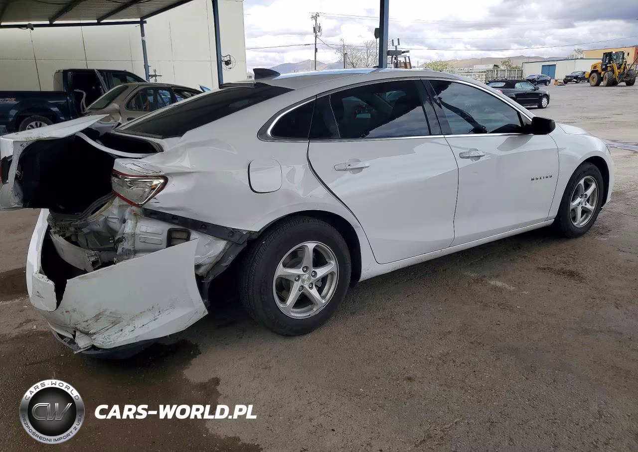 2018 Chevrolet Malibu Ls VIN:1G1ZB5ST6JF106658 - 3