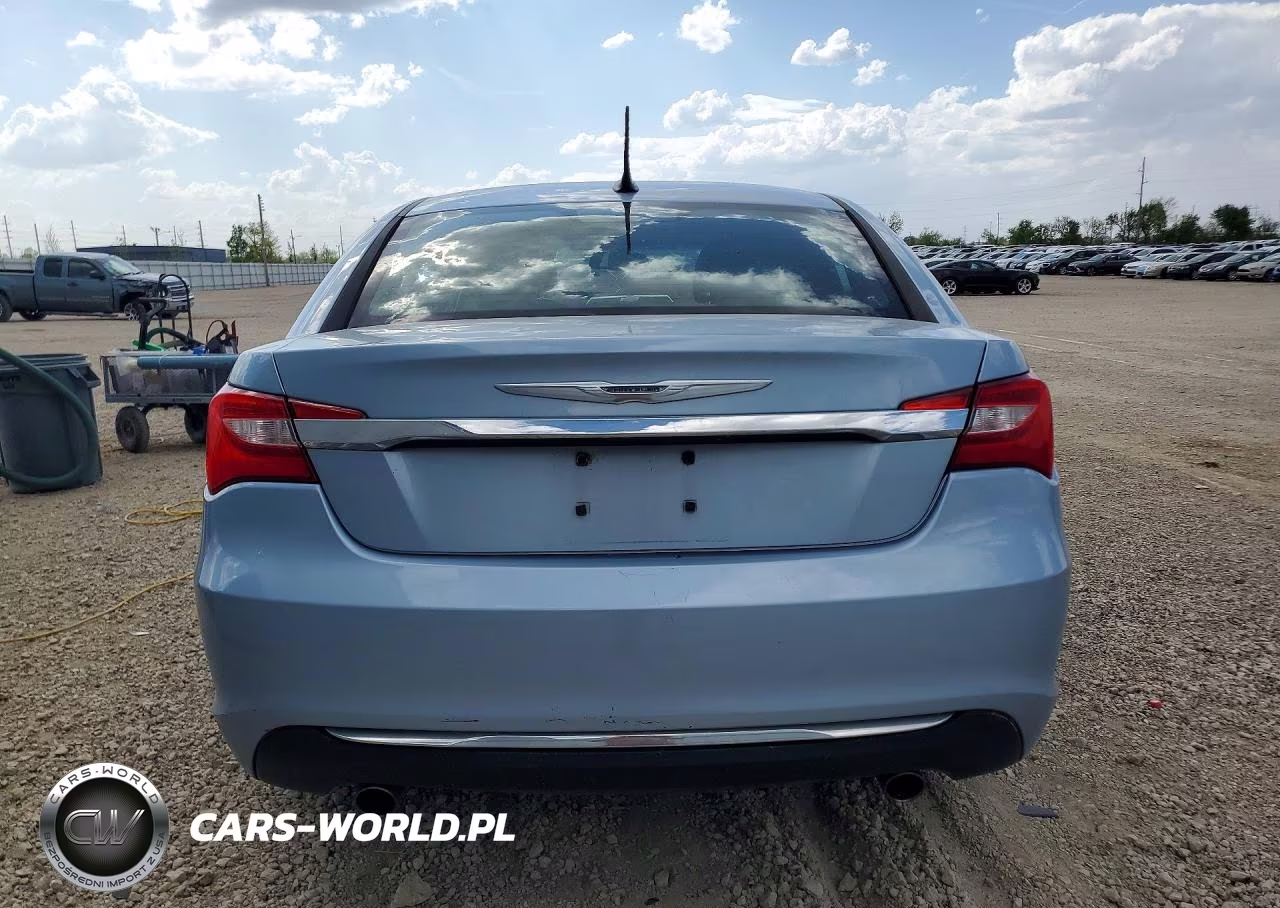 2013 Chrysler 200 Limited VIN:1C3CCBCG5DN598110 - 6
