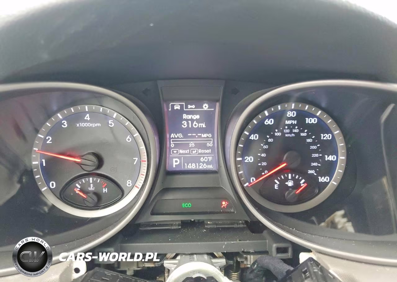 2014 Hyundai Santa Fe Sport 2.4L VIN:5XYZT3LB4EG162616 - 9