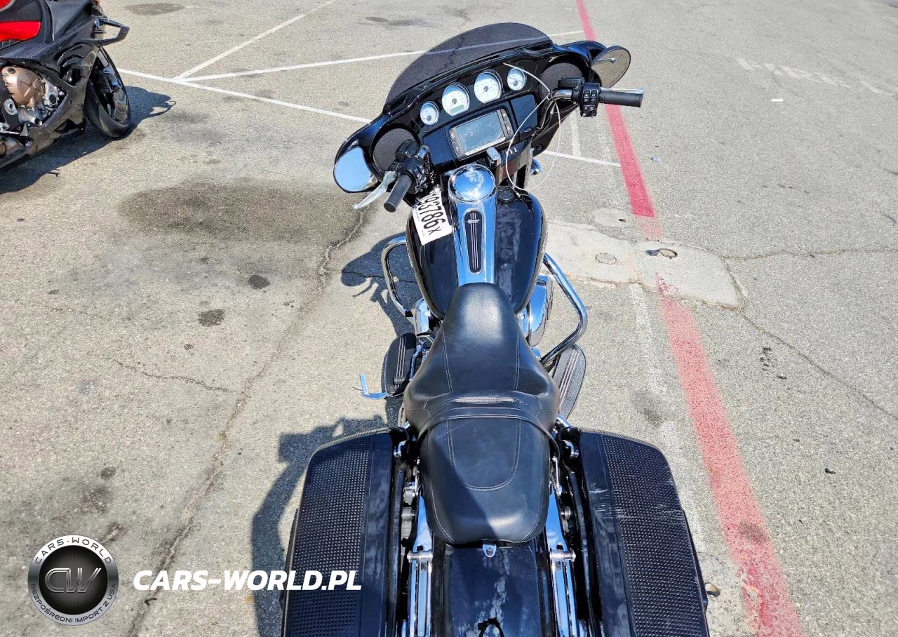 2017 Harley-Davidson Flhxs Street Glide Special VIN:1HD1KRC33HB614581 - 6