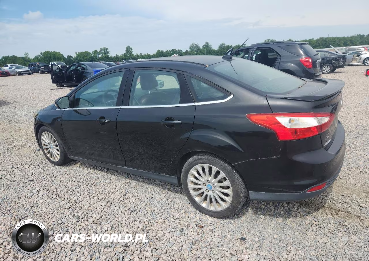 2012 Ford Focus Titanium VIN:1FAHP3J26CL151031 - 2