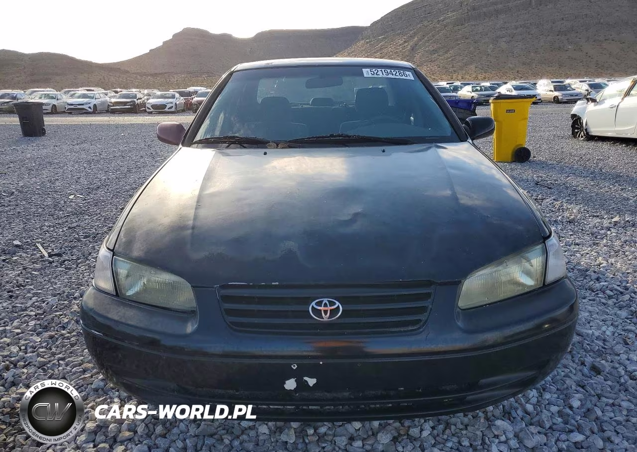1998 Toyota Camry Le VIN:JT2BG22K2W0110743 - 5