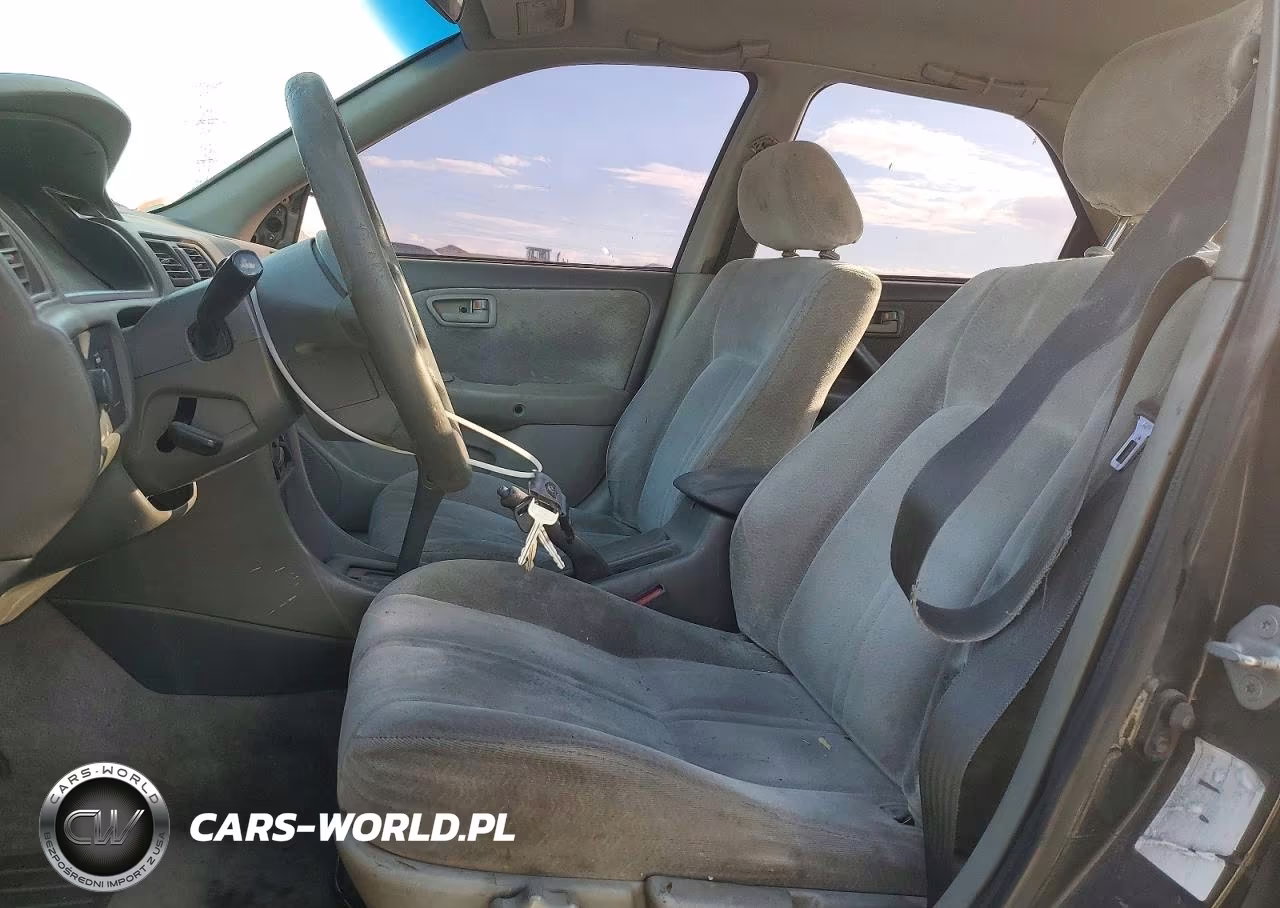 1998 Toyota Camry Le VIN:JT2BG22K2W0110743 - 7