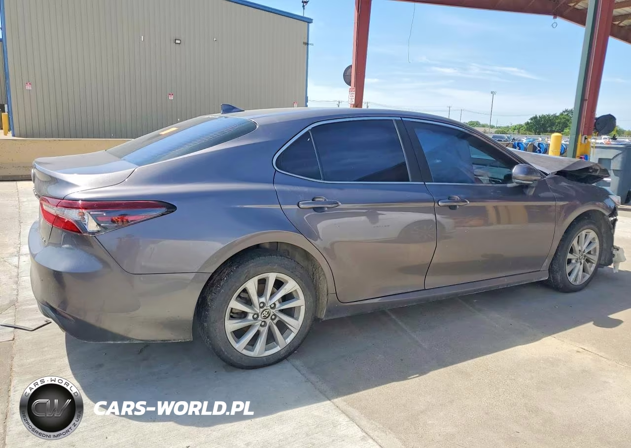 2022 Toyota Camry Le VIN:4T1R11AK8NU634663 - 3