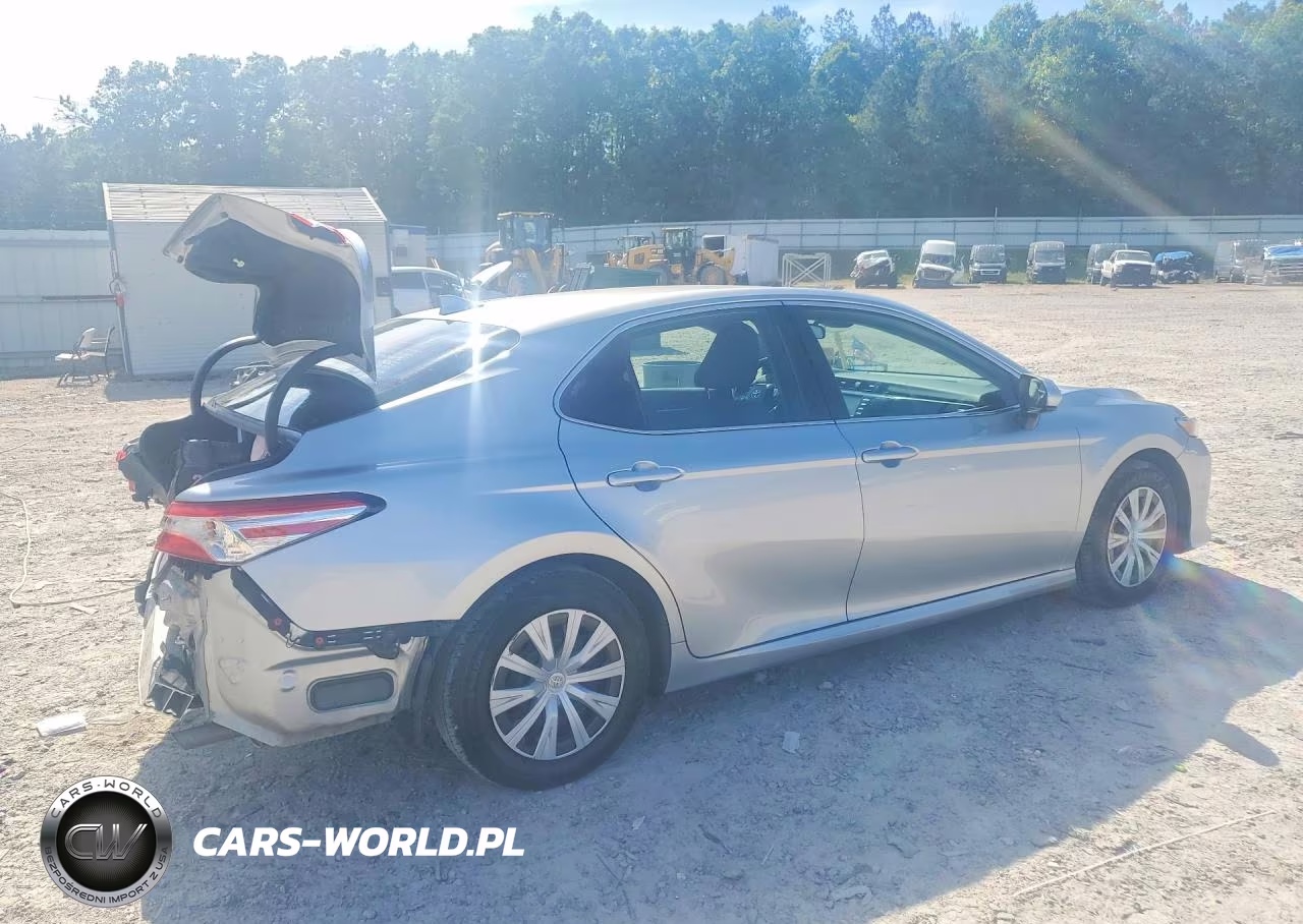 2020 Toyota Camry L VIN:4T1A11AK4LU995351 - 3