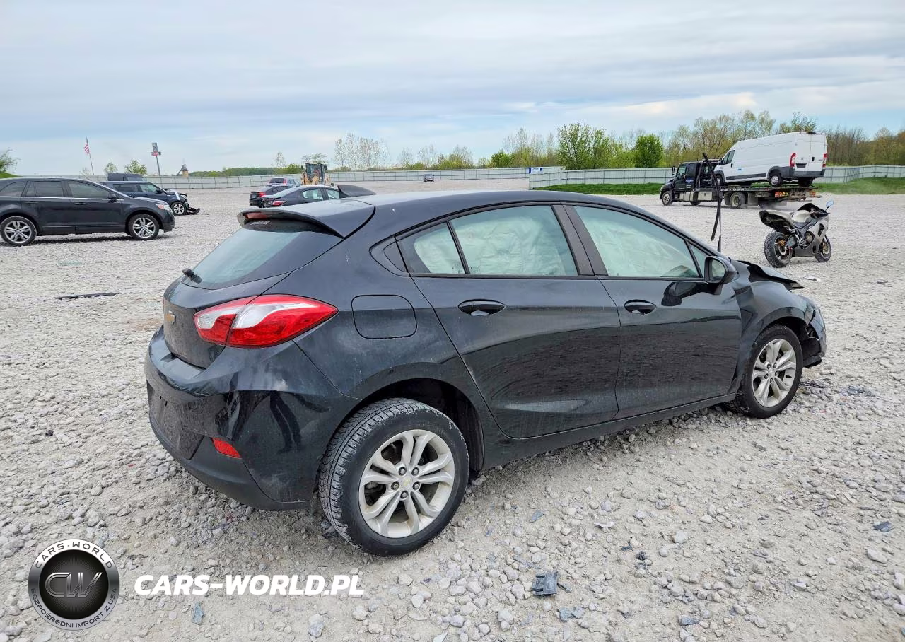2019 Chevrolet Cruze Ls VIN:3G1BC6SM0KS578851 - 3