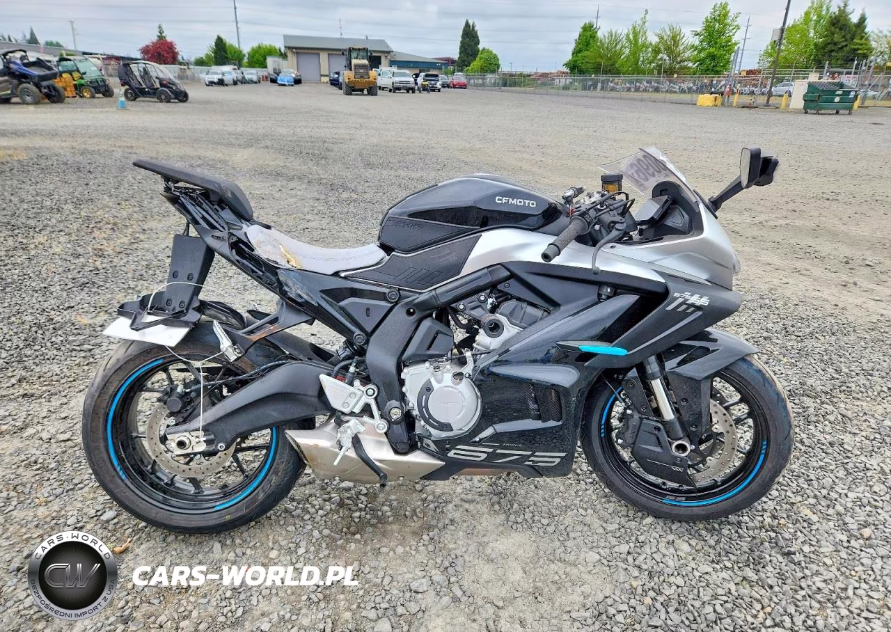 2026 Cf Moto 675Ss