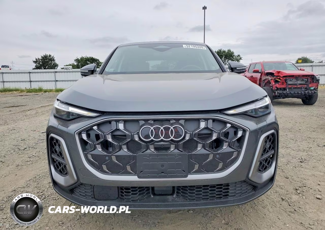 2025 Audi Q5 Sportback Premium Plus VIN:WA1EAAGU7S2061834 - 5